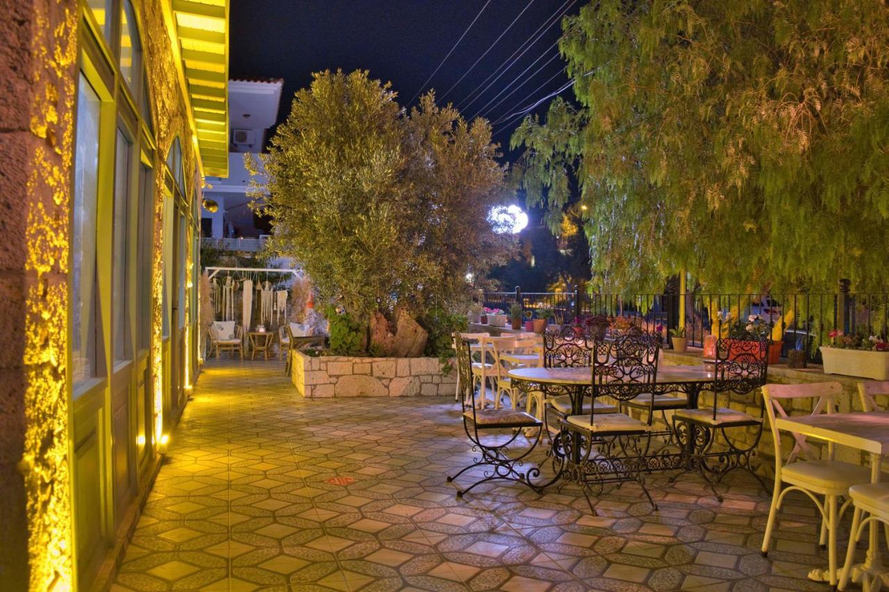Elda Alacati Boutique Hotel Exterior photo